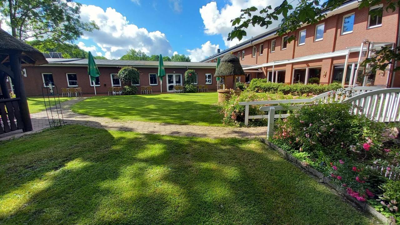 Kraeuterhotel & Restaurant Heidejaeger Mulmshorn Zewnętrze zdjęcie