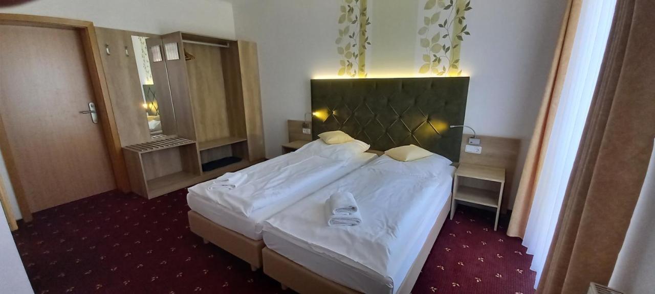 Kraeuterhotel & Restaurant Heidejaeger Mulmshorn Zewnętrze zdjęcie