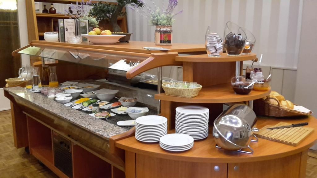 Kraeuterhotel & Restaurant Heidejaeger Mulmshorn Zewnętrze zdjęcie