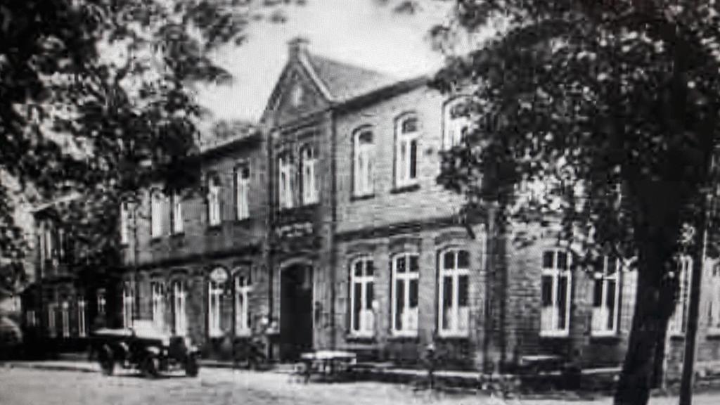 Kraeuterhotel & Restaurant Heidejaeger Mulmshorn Zewnętrze zdjęcie