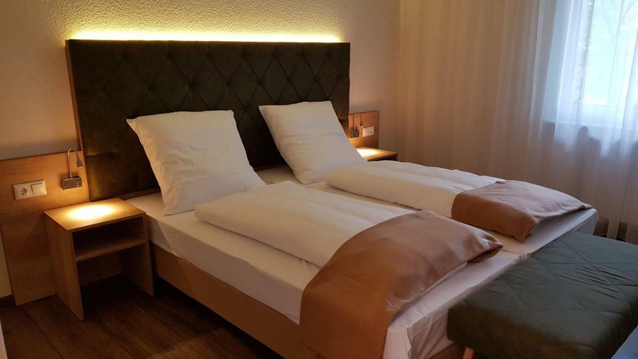 Kraeuterhotel & Restaurant Heidejaeger Mulmshorn Zewnętrze zdjęcie